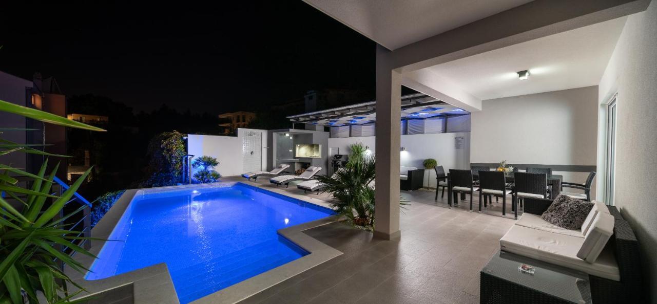 Villa Palladium Макарска Экстерьер фото